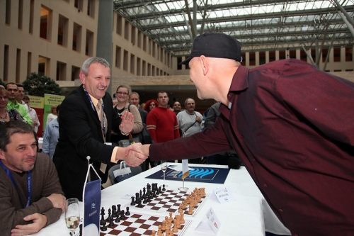 2011_11_19_137_w.JPG